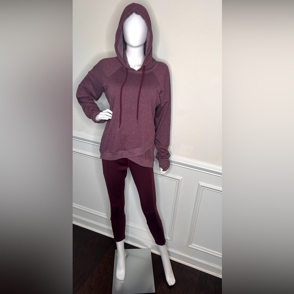 Freely Women’s Leggings, Burgundy /Wine, Large, 7/8 length, Excellent Condition - Picture 14 of 15